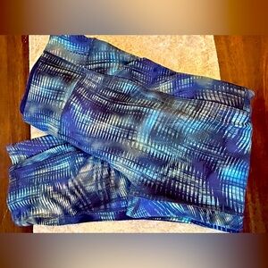 Lululemon Athletica Invigorate High Rise Crop size 10